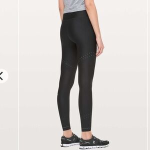 Lululemon Zoned In Tight *27"